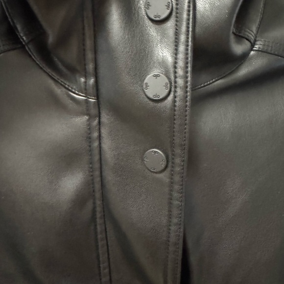 ALO Yoga Black Leather Jacket - Picture 9 of 11